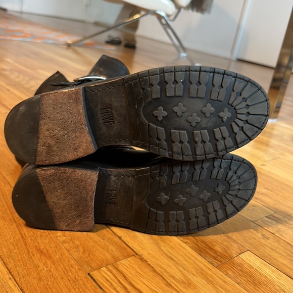 Frye Natalie Short Engineer Boots - Picture 4 of 6